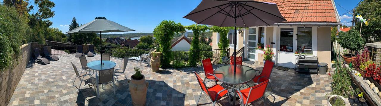 T.H.Ny Village Inn Cottage Tihany Esterno foto