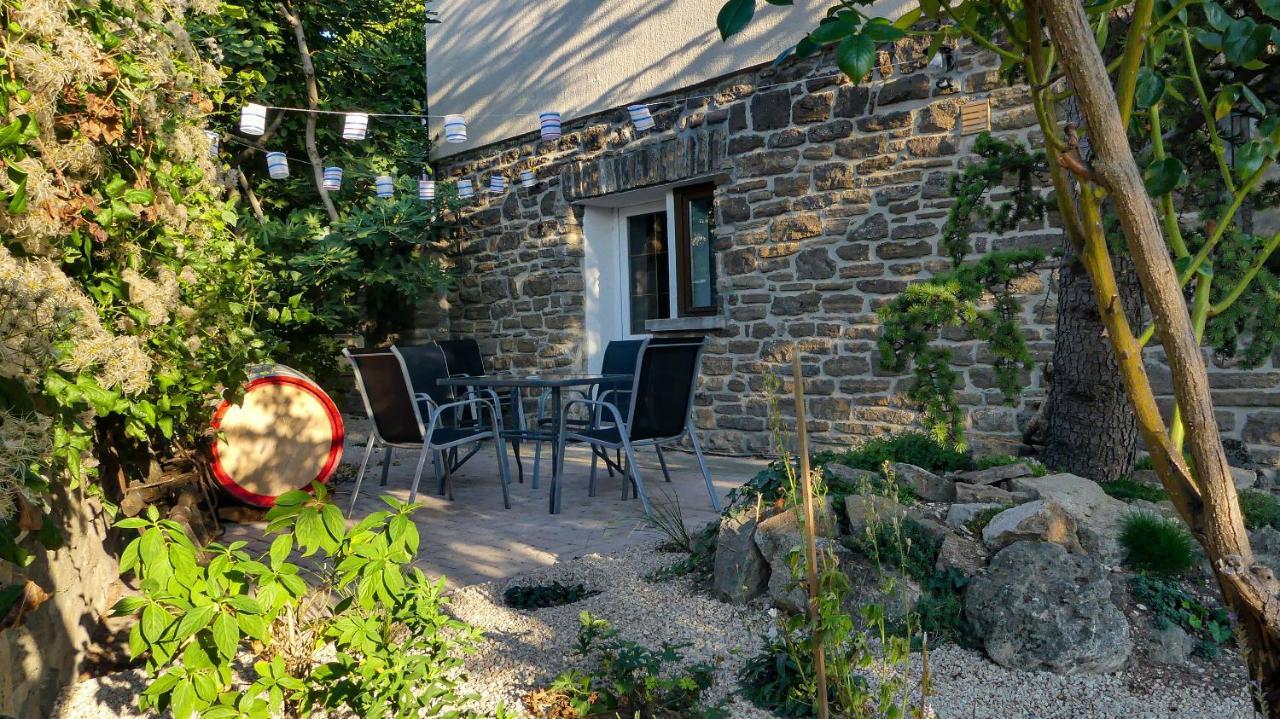 T.H.Ny Village Inn Cottage Tihany Esterno foto