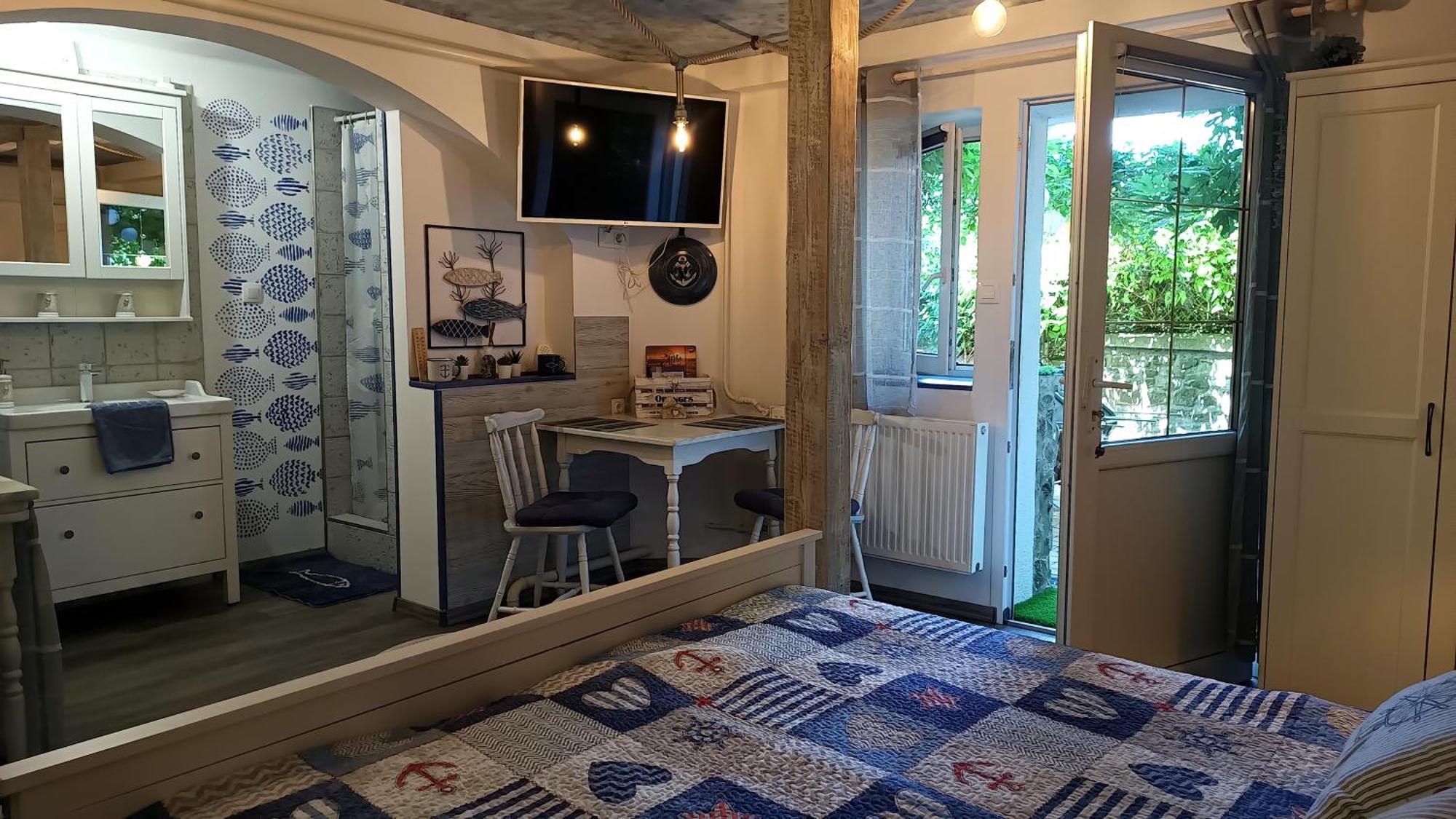 T.H.Ny Village Inn Cottage Tihany Esterno foto