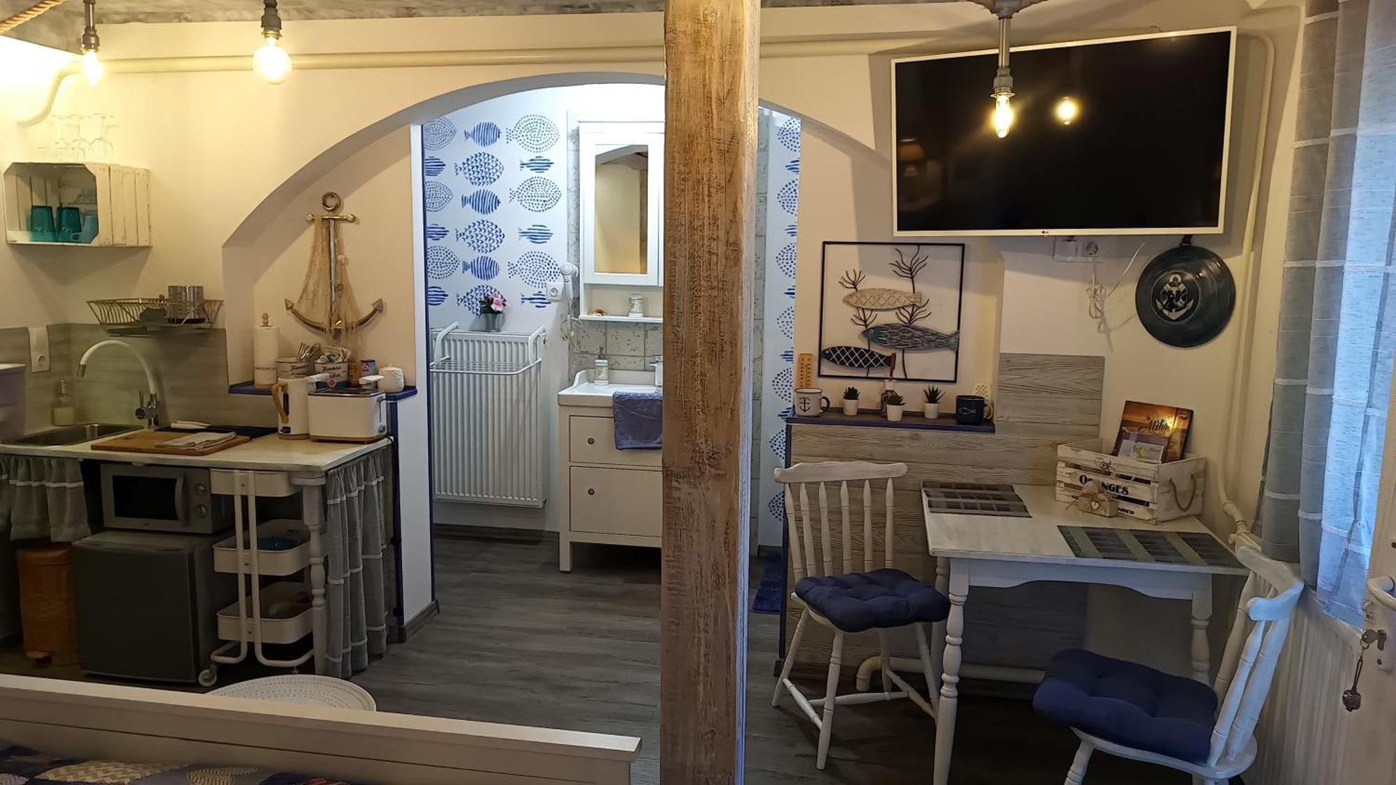 T.H.Ny Village Inn Cottage Tihany Esterno foto